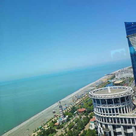 Apartment On Sherif Khimshiashvili Street 15B Batumi Ngoại thất bức ảnh