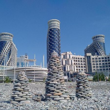 Apartment On Sherif Khimshiashvili Street 15B Batumi Ngoại thất bức ảnh