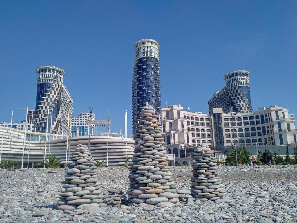 Apartment On Sherif Khimshiashvili Street 15B Batumi Ngoại thất bức ảnh