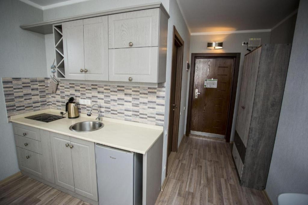 Apartment On Sherif Khimshiashvili Street 15B Batumi Ngoại thất bức ảnh