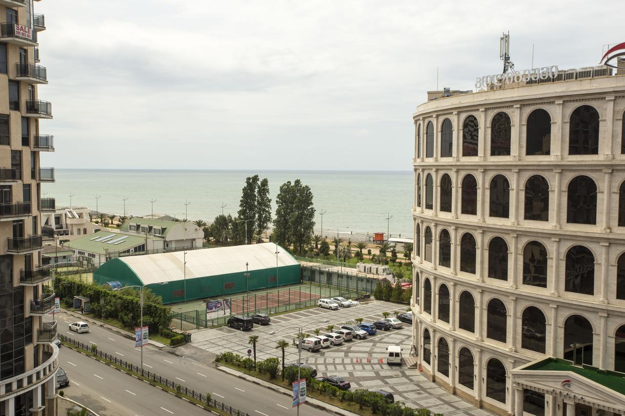 Apartment On Sherif Khimshiashvili Street 15B Batumi Ngoại thất bức ảnh