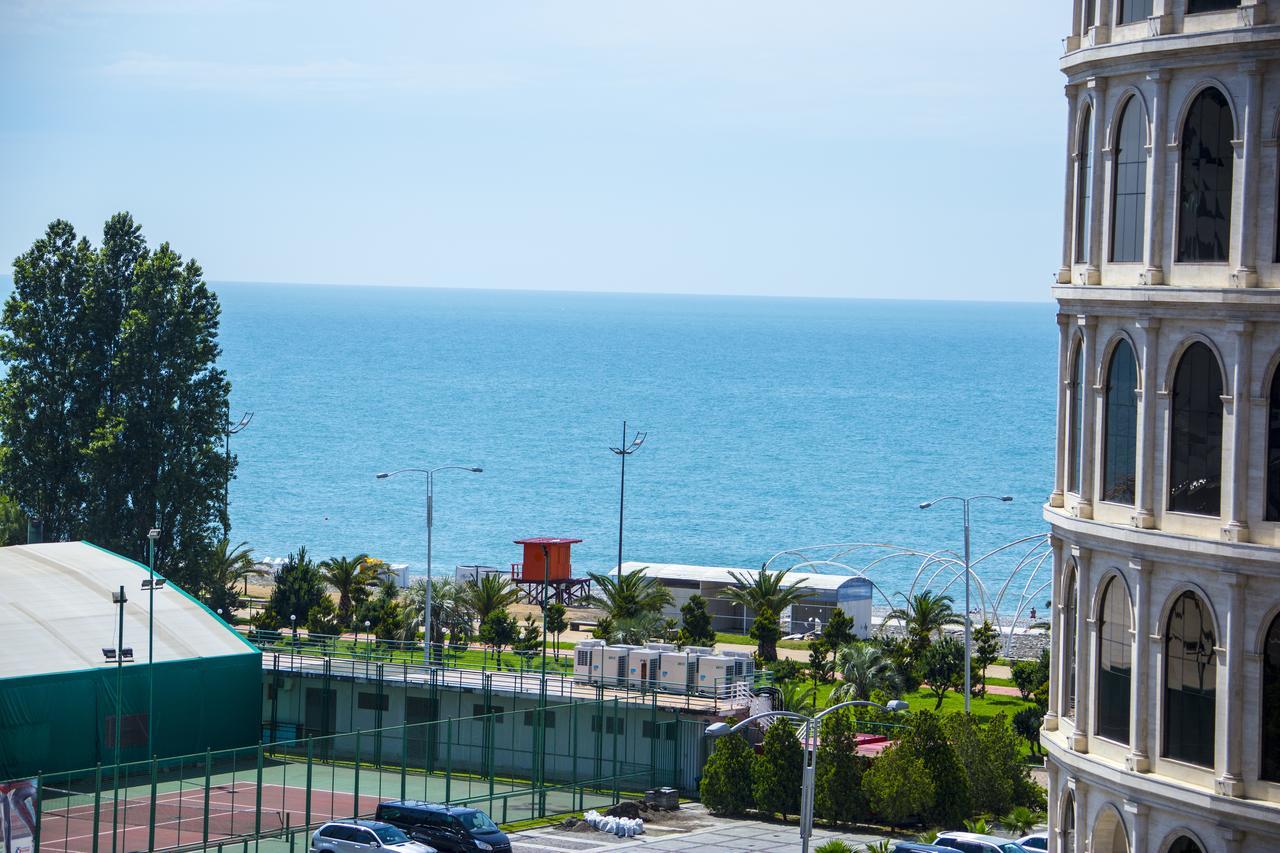 Apartment On Sherif Khimshiashvili Street 15B Batumi Ngoại thất bức ảnh